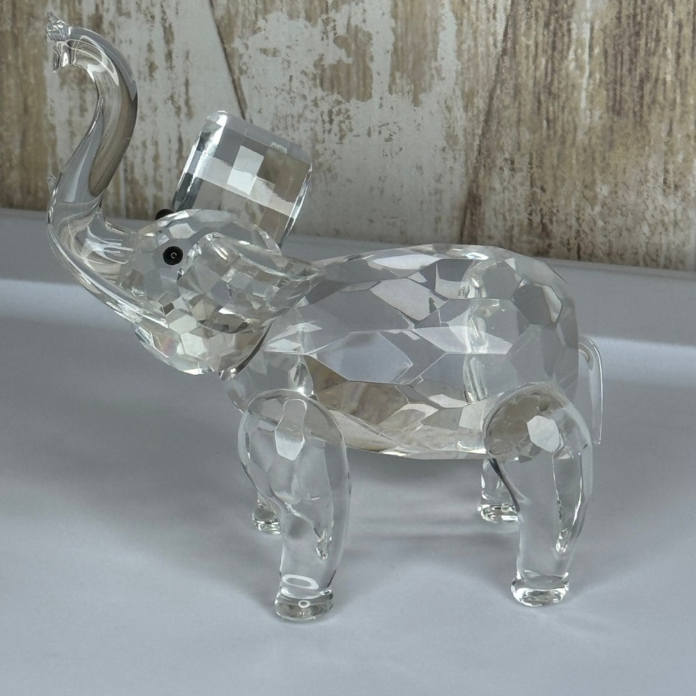 Shannon Crystal of‎ Ireland Hand Made Elephant Figurine Glass